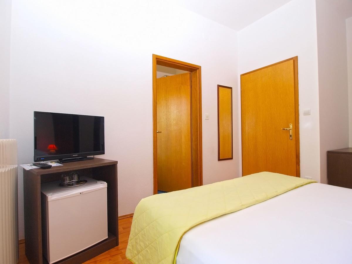 פאז'אנה Rooms Ivica 1452 מראה חיצוני תמונה