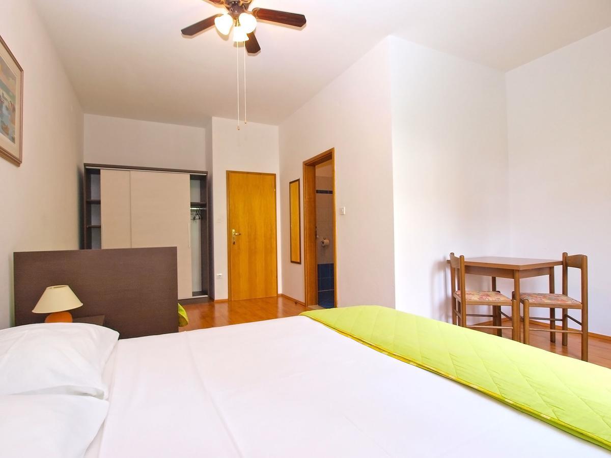 פאז'אנה Rooms Ivica 1452 מראה חיצוני תמונה