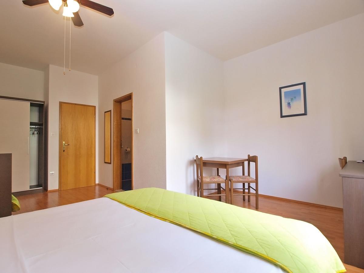 פאז'אנה Rooms Ivica 1452 מראה חיצוני תמונה