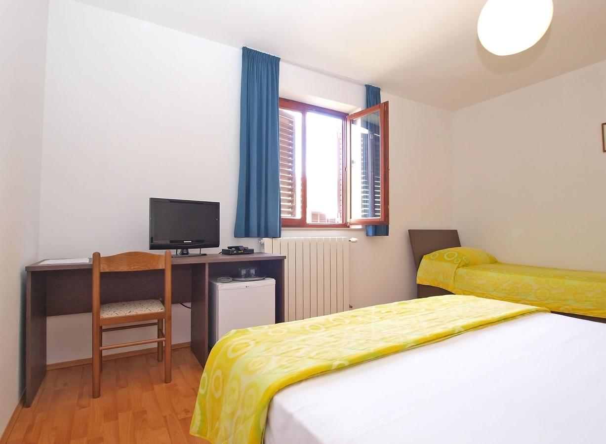 פאז'אנה Rooms Ivica 1452 מראה חיצוני תמונה